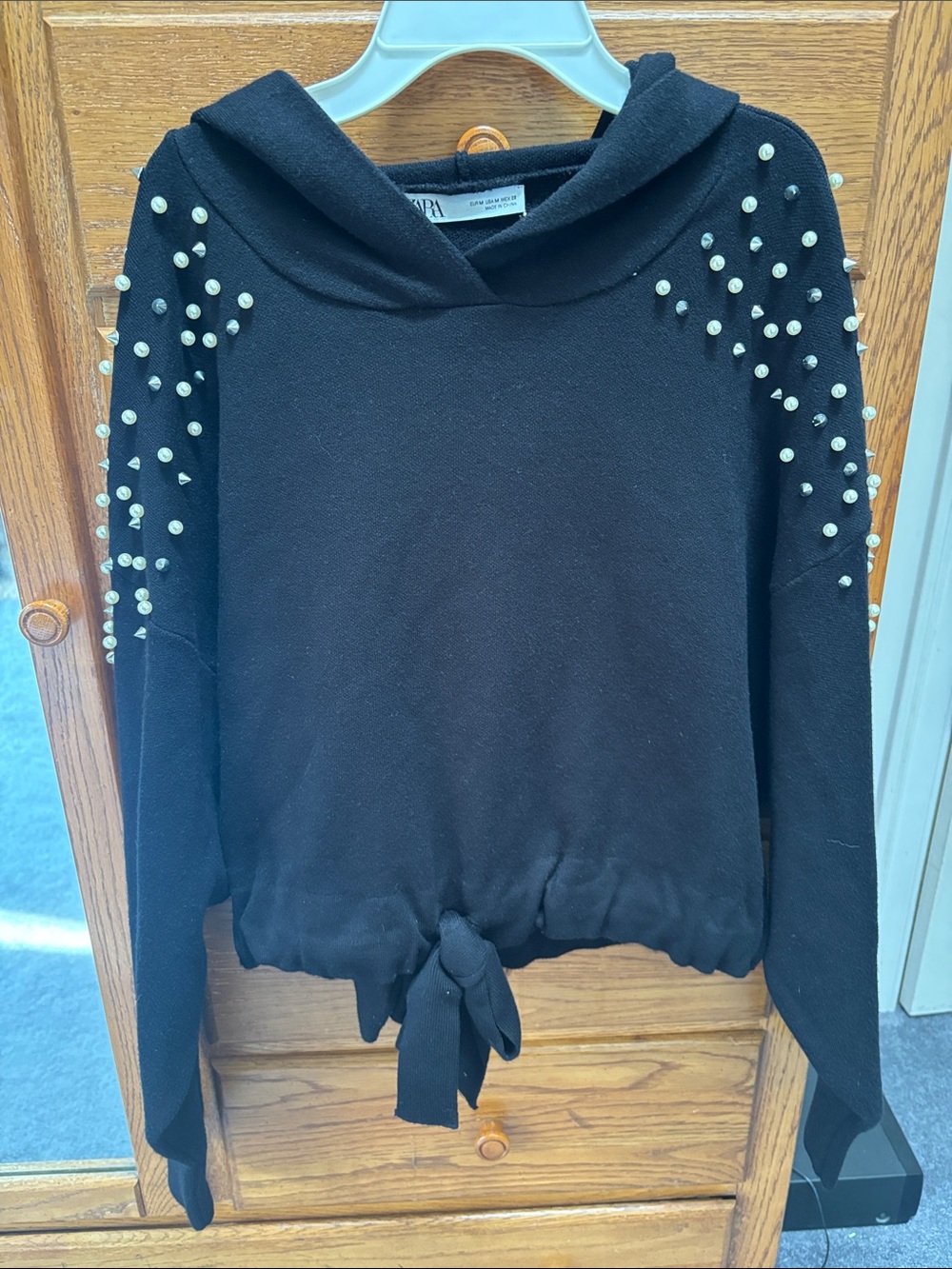 Zara Black Knit Top with Subtle Rib Detail